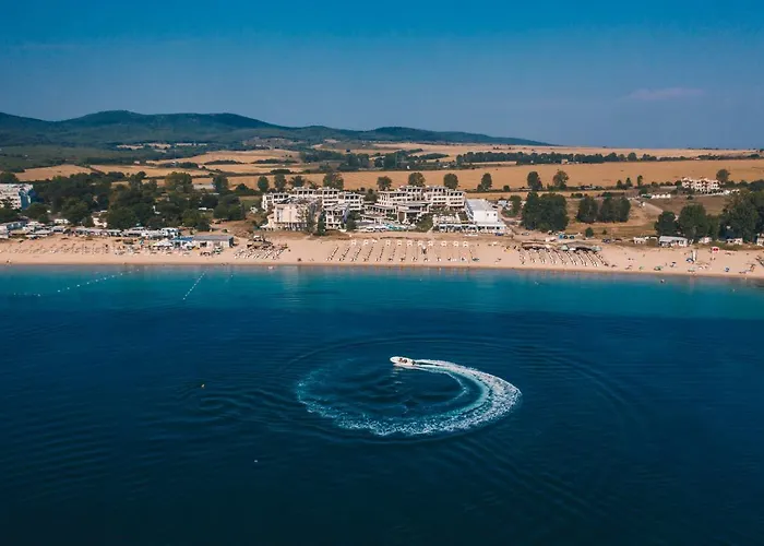 Apolonia Resort 4*
