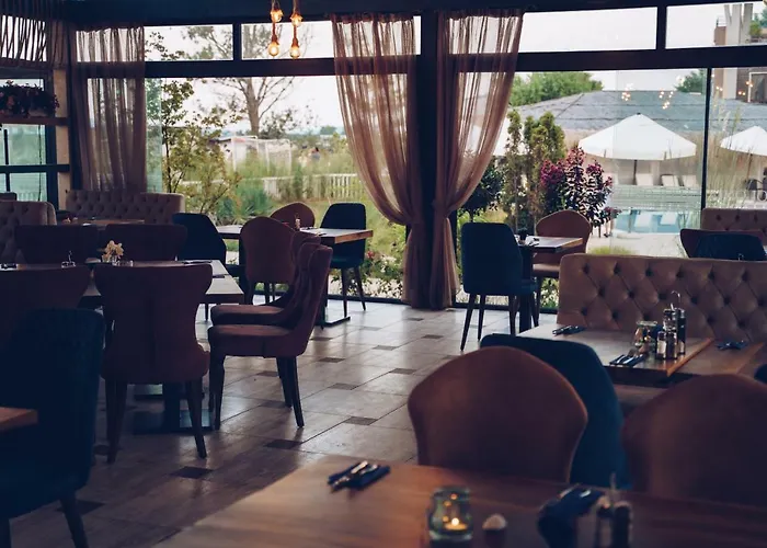 Курортный комплекс Apolonia 4*