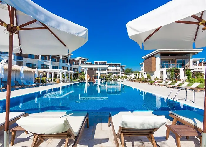 Курортный комплекс Apolonia 4*